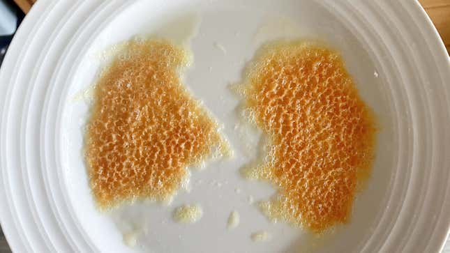 Image for article titled Make Some Cheese Crisps In Your Microwave