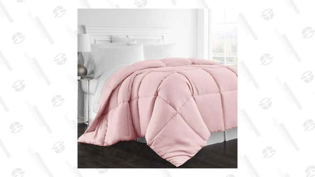 Get Yourself This All-Season Goose Down Comforter While It's 50% Off, And Embrace The Comfy