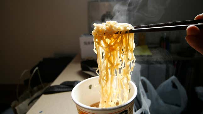Image for article titled Why You Shouldn’t Microwave a Cup of Instant Ramen Noodles