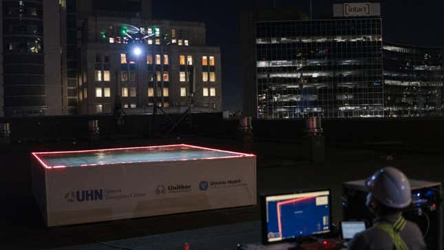 The drone coming in for a landing atop the roof of Toronto General Hospital.