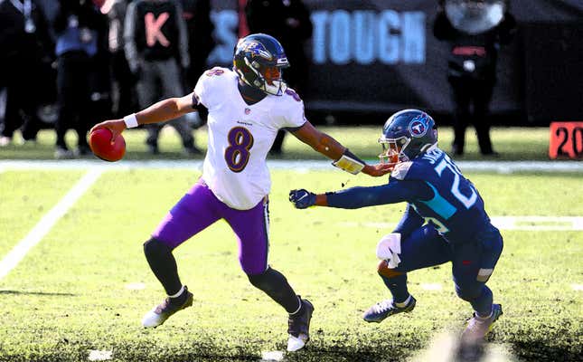 Lamar Jackson hands it to em.