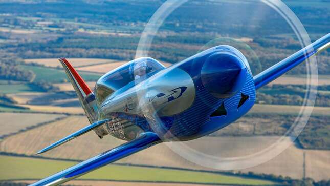 Image for article titled Rolls-Royce Claims Its All-Electric Plane With the Clunky Name Is the World’s Fastest