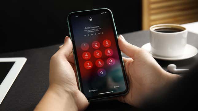 Image for article titled 62 (Yes, 62) of Our Favorite iPhone Hacks and Explainers of 2021