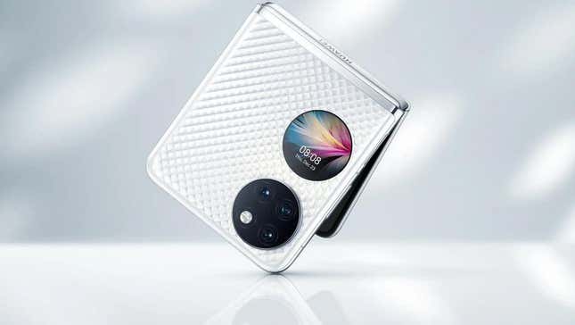 Imagen para el artículo titulado Huawei lanza el nuevo P50 Pocket, su nuevo plegable con el que destronar al Samsung Z Flip