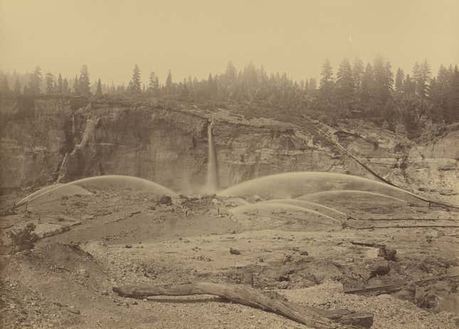 Placer mining began in the vicinity of Malakoff Diggins in the early 1850s during the height of the Gold Rush, but the operation didn’t peak until the 1870s. Several water cannons, or monitors, were operated to wash away the hillside into a series of mercury-coated sluice boxes and drainage tunnels. 