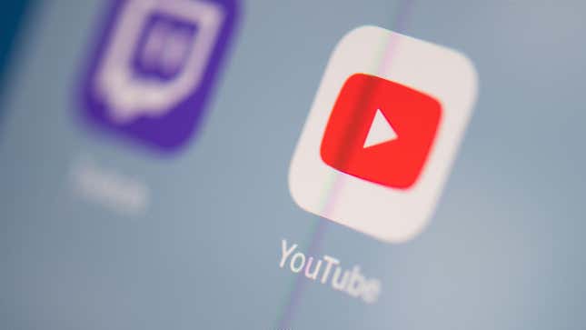 Image for article titled YouTube Will Roll Out Picture-in-Picture Support to iOS Users Starting with Premium Subscribers