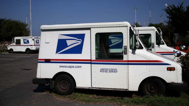 USPS Says Electric Mail Trucks Will Cost An Extra $3 Billion