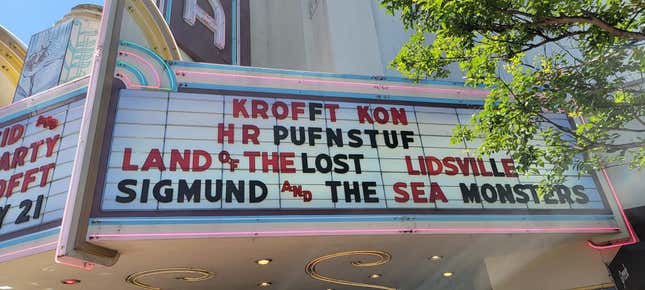 theater marquee kroft kon