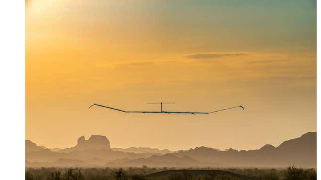 Imagen para el artículo titulado Este dron acaba de batir el récord al vuelo sin humanos más largo de la historia