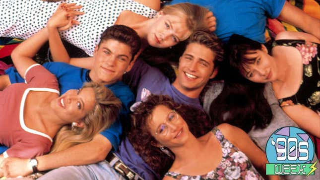 Image for article titled Beverly Hills, 90210 Is the Perfect Consumer Tech Time Capsule