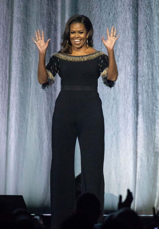 Image for article titled Even More of Michelle Obama&#39;s Best Book Tour Looks