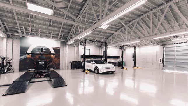 Image for article titled Read This: Lucid Using Office Staff And Amazon Parts To Assemble Cars