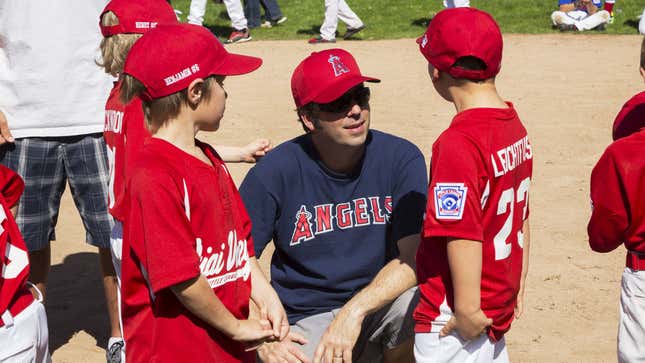 Image for article titled Tee Ball Coach Reminds Players To Use Both Hands When Sobbing Into Glove