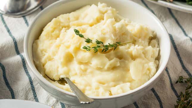 Image for article titled Make Easier Mashed Potatoes With a Cooling Rack
