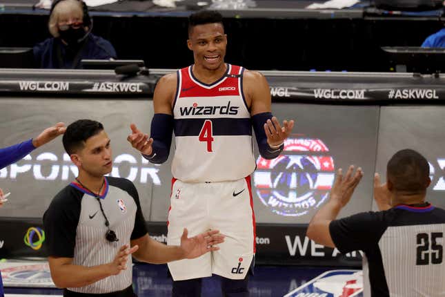 Image for article titled The top five landing spots for post-buyout Russell Westbrook