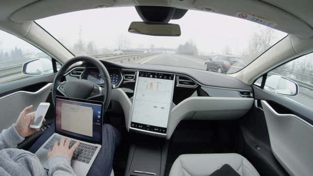 Image for article titled 3,400,000 Times That Tesla Had to Recall a Car Since 2018