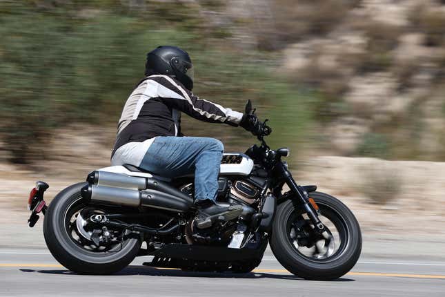 Image for article titled The 2022 Harley-Davidson Sportster S Is A Paradigm Shift