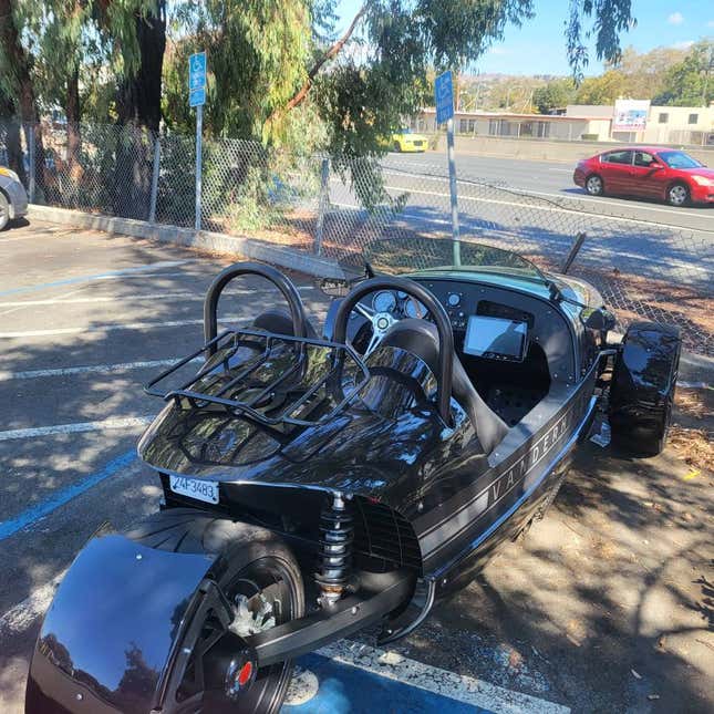 Image for article titled At $22,995, Is This 2018 Vanderhall Venice A Trike You Might Like?