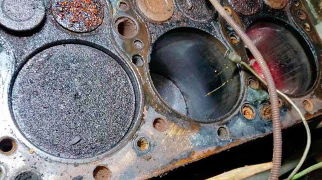 Image for article titled I Bought The World's Most Hopeless Jeep. Bringing It Back To Life Was A Miracle That Nearly Broke Me
