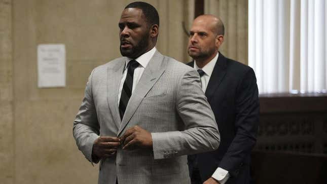 Image for article titled Sexual Assault Charges Against R. Kelly Dropped, But He Still Faces Years in Prison