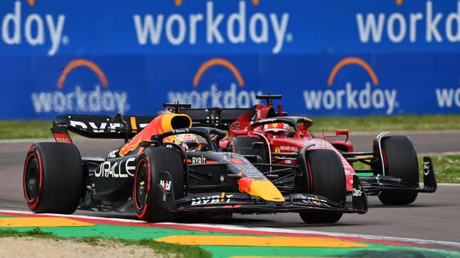 Image for article titled Verstappen Defends Pole In Season&#39;s First F1 Sprint Race