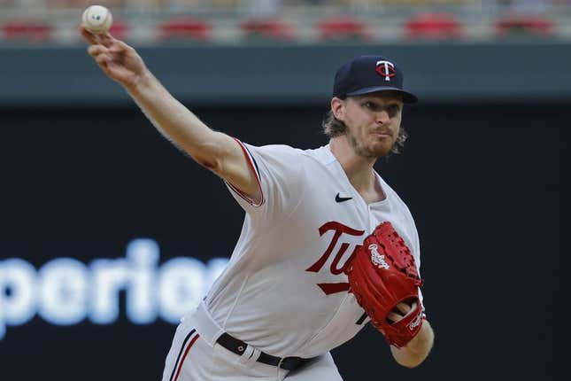 Aug 4, 2023; Minneapolis, Minnesota, USA; Minnesota Twins starting pitcher Bailey Ober (17) delivers a pitch to the Arizona Diamondbacks in the first inning at Target Field.