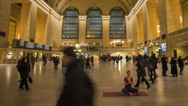 Image for article titled Mindfulness fixes your brain while boosting your performance