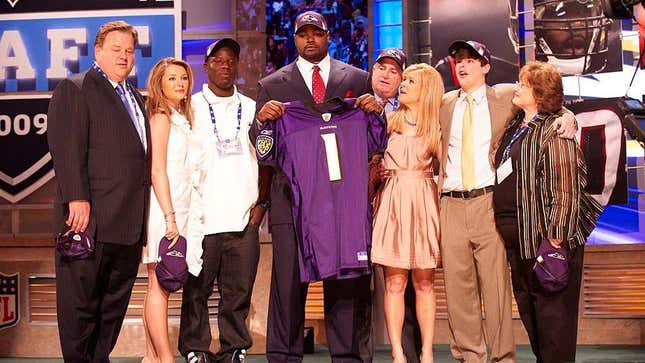 Image for article titled ‘The Blind Side’ Family Comes Clean on Michael Oher’s Conservatorship