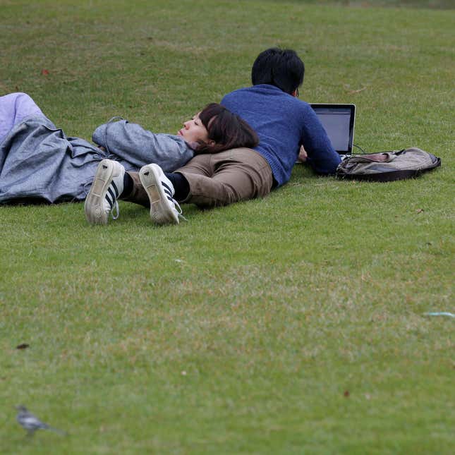 Image for article titled Six bold predictions from the past about how we’d work in the future