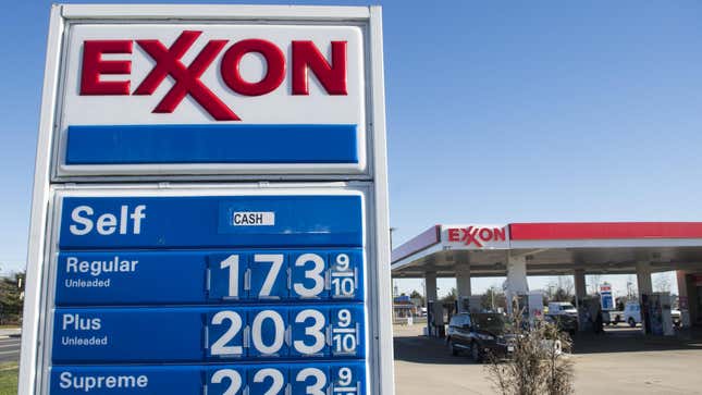 Image for article titled ExxonMobil Lobbyists Admitted That The Company&#39;s Carbon Tax Support Was A Lie: Report