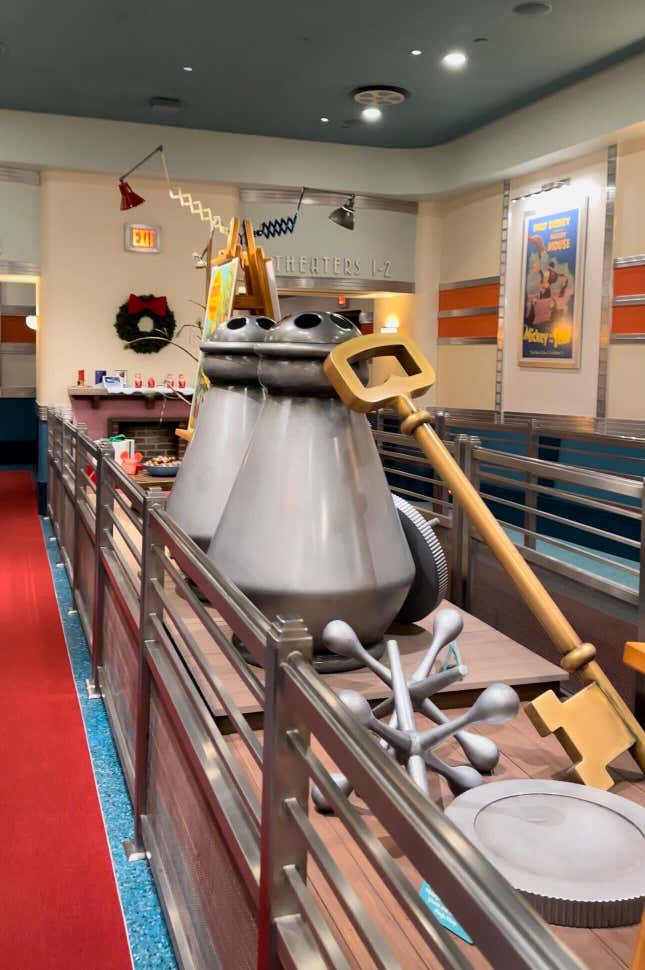 Image for article titled Here&#39;s a Sneak Peek of Mickey and Minnie&#39;s Runaway Railway Queue at Disneyland