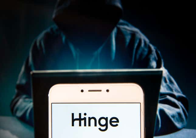 Image for article titled Are Online Dating Apps Still a Wasteland? We Reviewed 13.