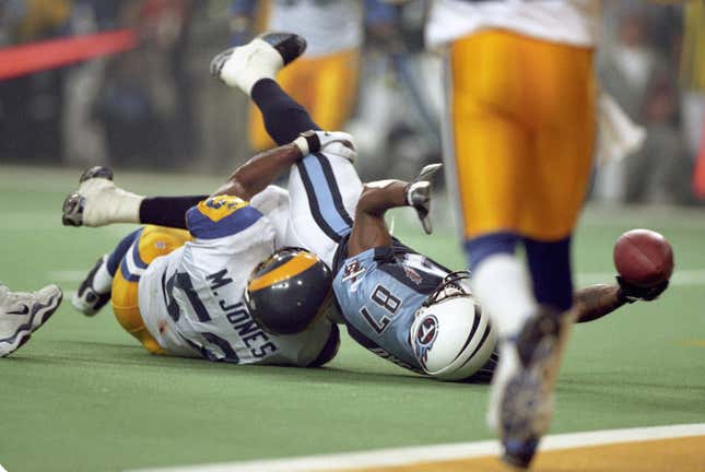 The Tennessee Titans’ comeback fell just short in 2000.