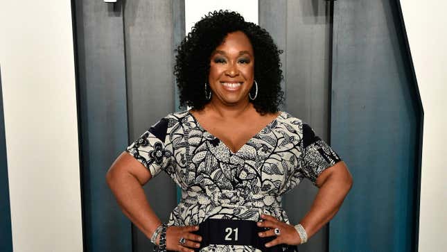 Shonda Rhimes attends the 2020 Vanity Fair Oscar Party on February 09, 2020 in Beverly Hills, California.