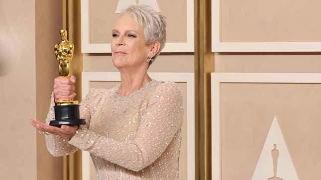 Jamie Lee Curtis put her non-binary Oscar next to her butt plug