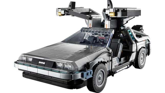 Imagen para el artículo titulado El nuevo DeLorean de Back to the Future de Lego te permite construir versiones de las tres películas