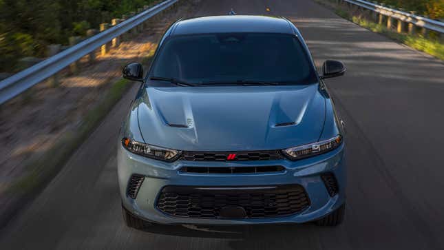 Image for article titled The Dodge Hornet Wants to Be the Hot Hatch of Small Crossovers
