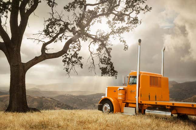 Image for article titled Fashion Photographer Captures the Most Beautiful Big-Rigs on Earth