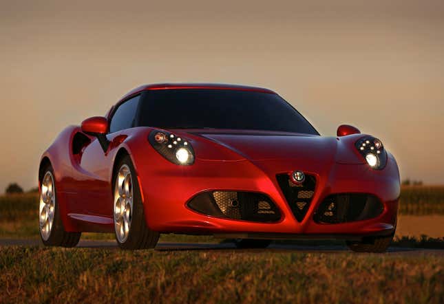 Image for article titled Fiat’s new turbo-powered Alfa Romeo 4C sports car is leaving Chevy and Porsche an opening