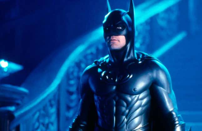 Imagen para el artículo titulado El traje de Batman con pezones en Batman &amp; Robin ahora puede ser tuyo