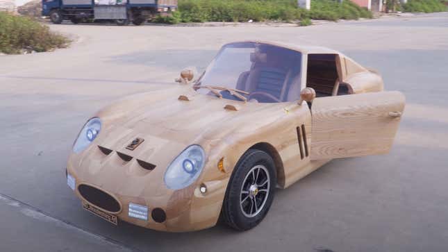Image for article titled This Wooden Ferrari 250 GTO Actually Runs And Drives