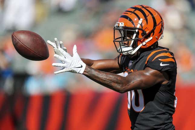 Nov 6, 2022; Cincinnati, Ohio, USA; Cincinnati Bengals wide receiver Mike Thomas (80) catches a pass during warmups prior to the game against the Carolina Panthers at Paycor Stadium.