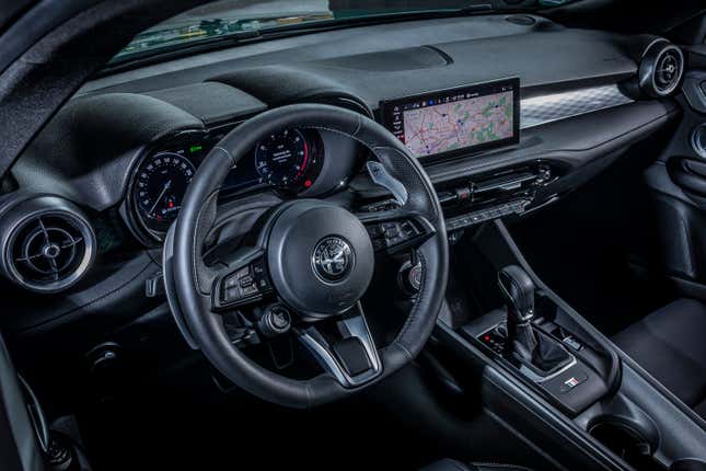 Image for article titled Alfa Romeo Is Apparently Pissed About the Dodge Hornet