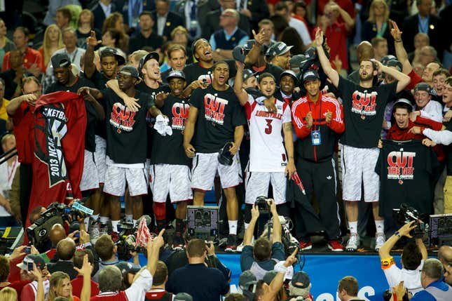Image for article titled B1G Disappointment: The teams that have won national titles since the Big Ten last cut down the nets