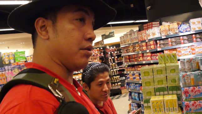 Yee hits the shopping aisles.