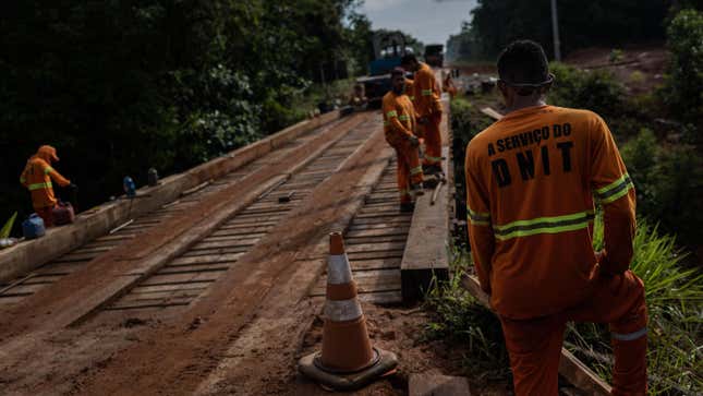 Image for article titled Brazil Plans to Deforest the Amazon to Repave 540 Miles of Abandoned Highway