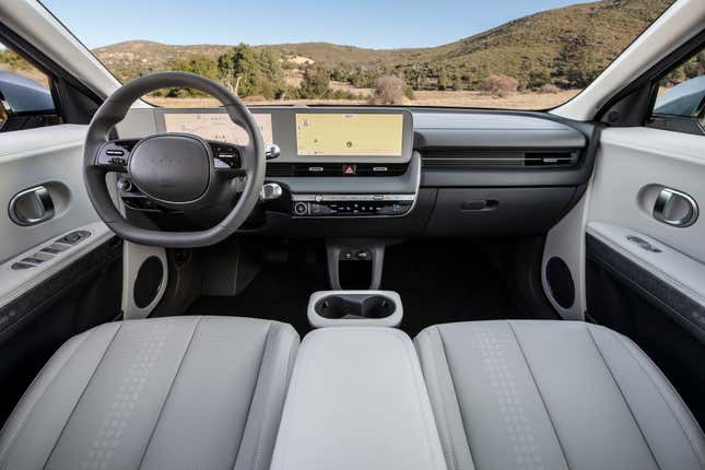 Image for article titled The 2022 Hyundai IONIQ 5 Will Start At $39,700