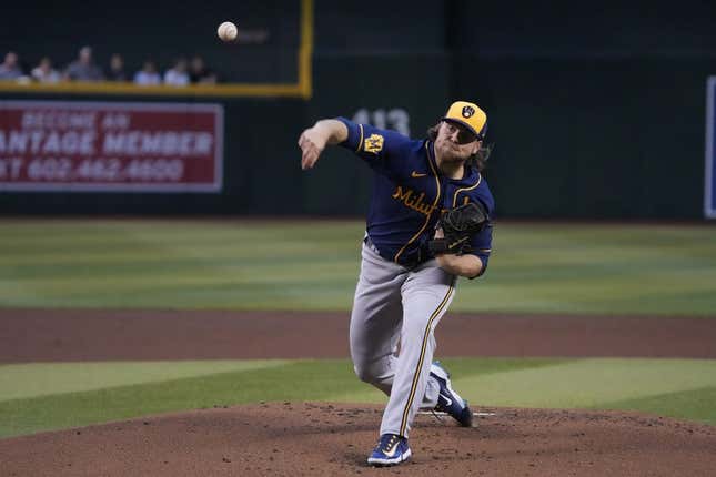 Garrett Mitchell's sacrifice fly, 10/01/2023