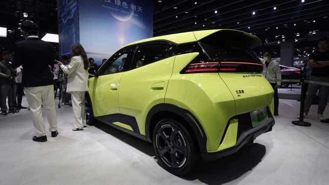 Image for article titled The Absurdly Cheap BYD Seagull Could Become China's Bestselling EV