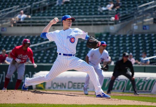 Kyle Hendricks pitches for the Iowa Cubs during a game against Louisville at Principal Park, Thursday, April 27, 2023.

Hendricks1 Jpg